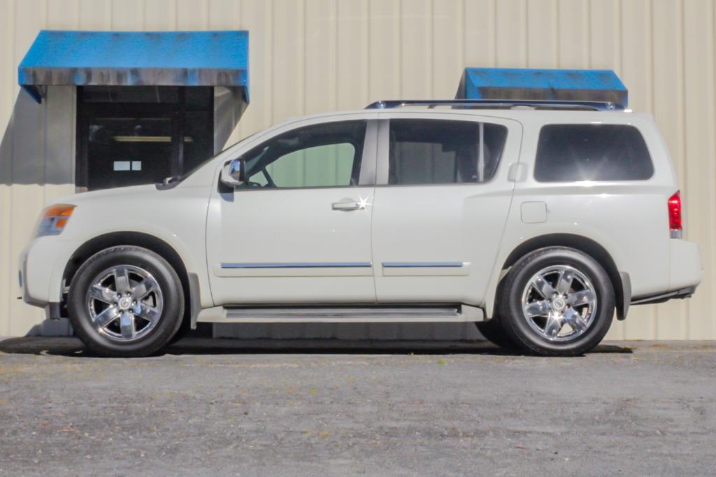 2013 Nissan Armada Platinum photo 35