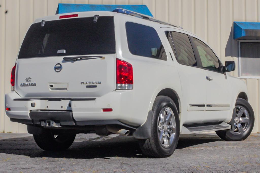 2013 Nissan Armada Platinum photo 37