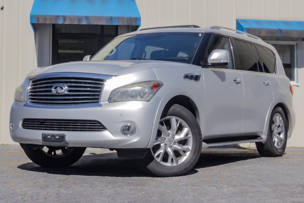 2011 INFINITI QX 56 photo 33