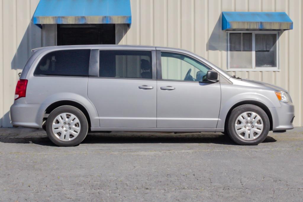 2018 Dodge Grand Caravan SE photo 9
