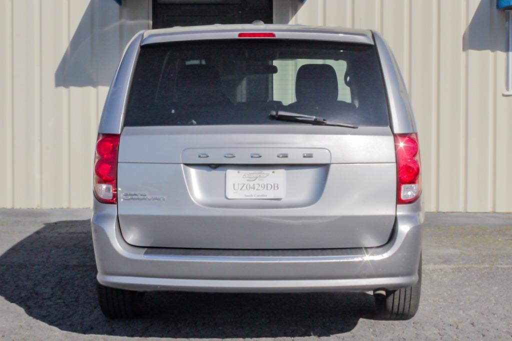 2018 Dodge Grand Caravan SE photo 5