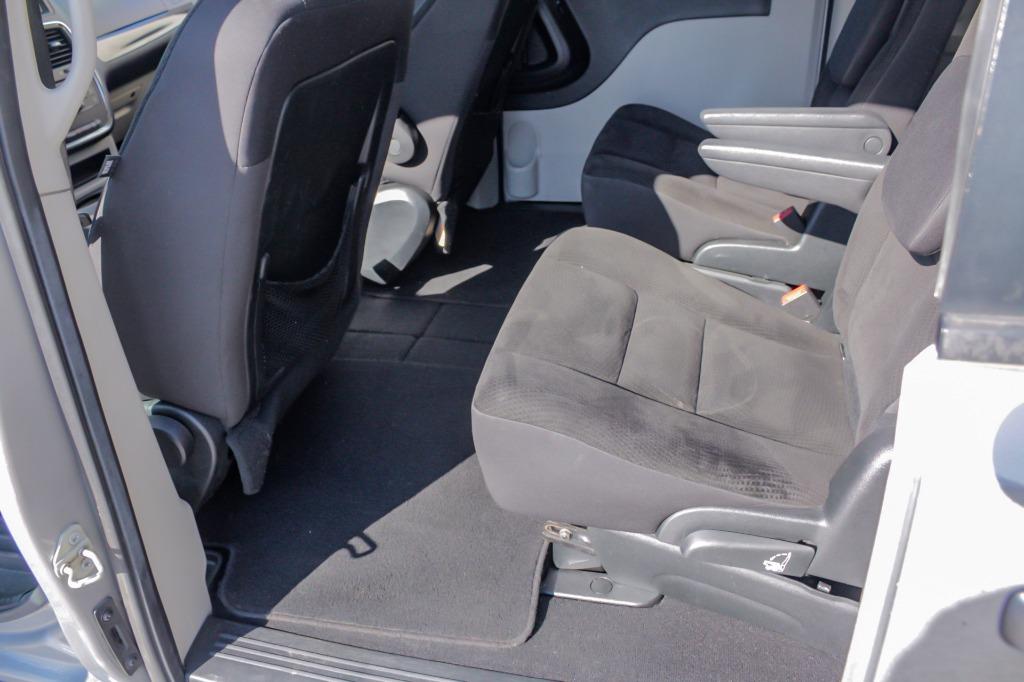2018 Dodge Grand Caravan SE photo 21