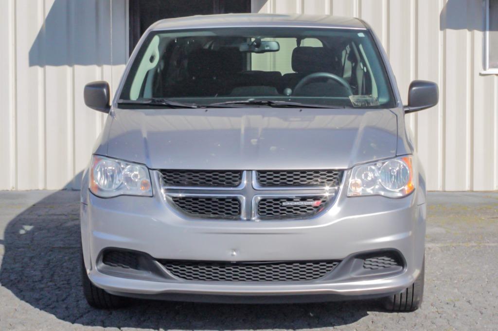2018 Dodge Grand Caravan SE photo 3