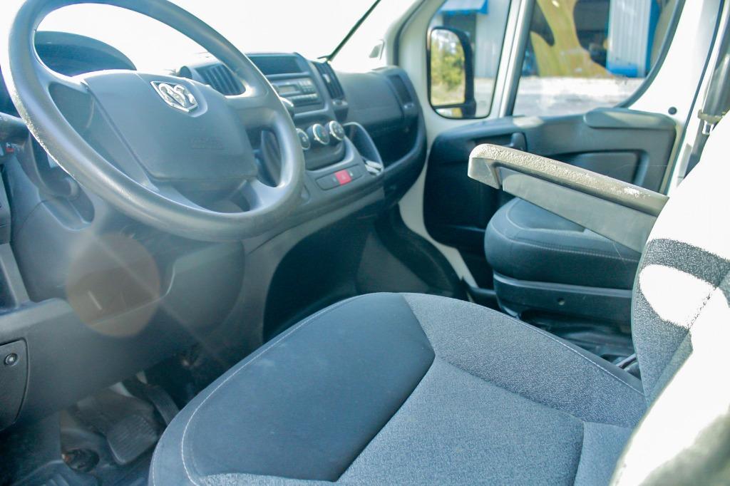 2015 Ram 1500 photo 8