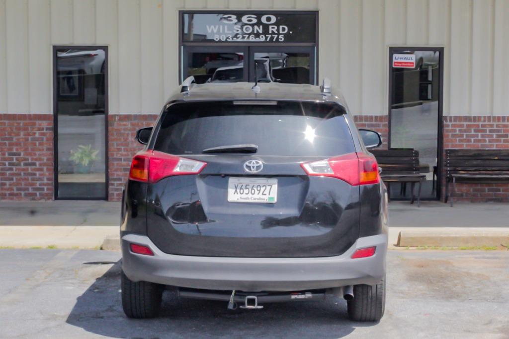 2013 Toyota RAV4 XLE photo 27