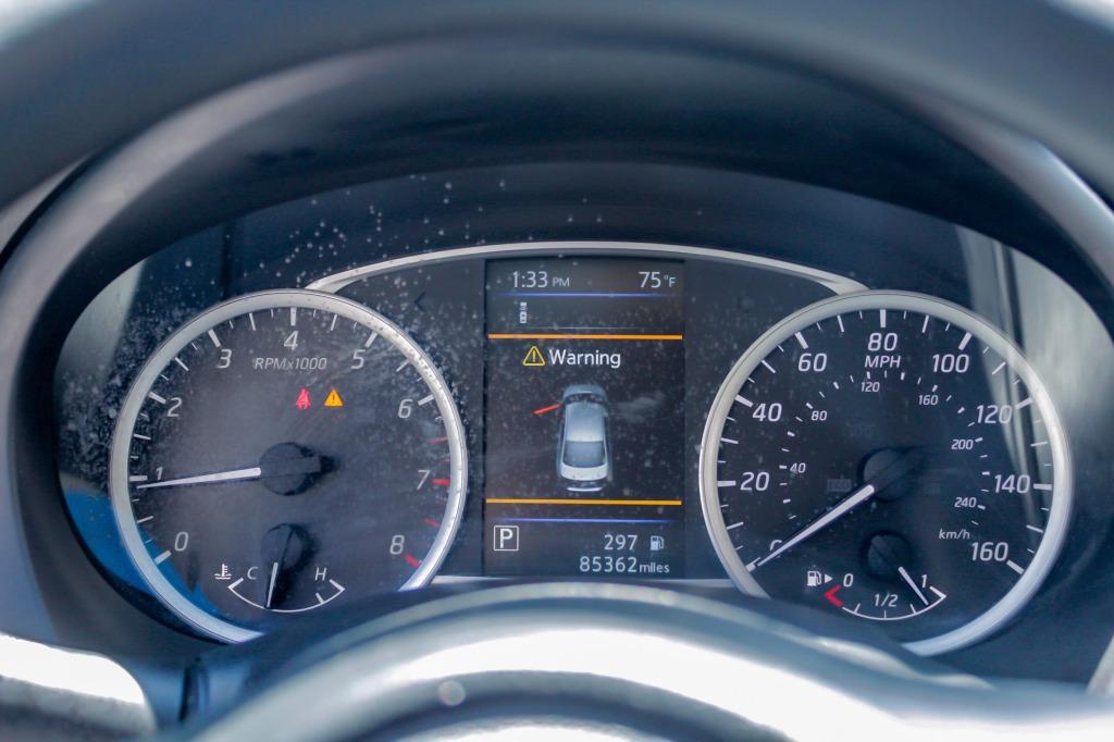 2019 Nissan Sentra S photo 6