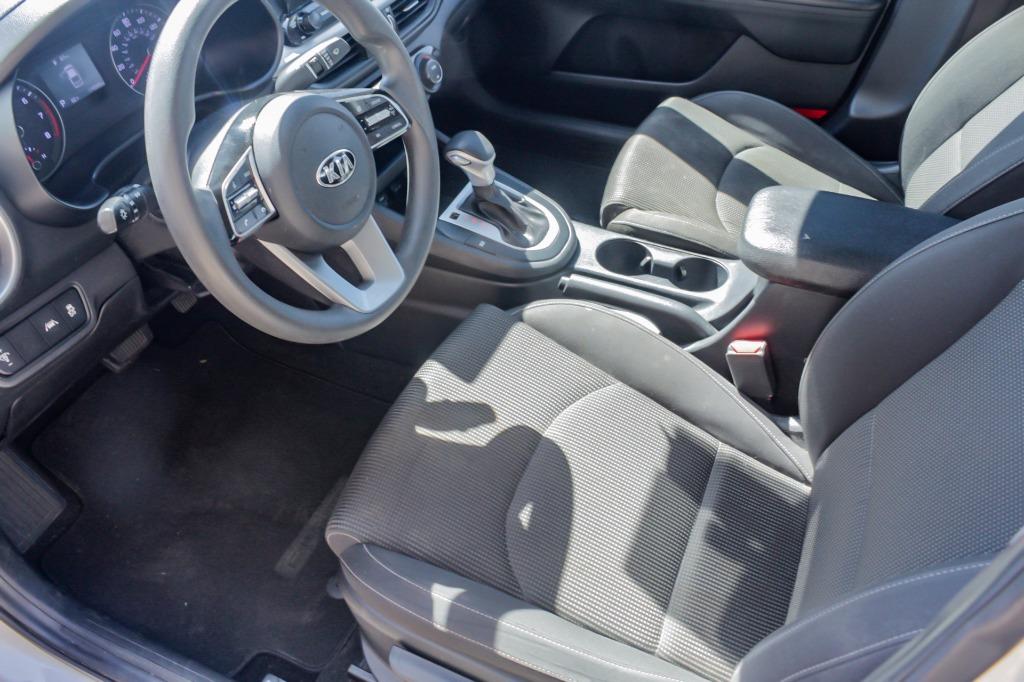 2019 Kia Forte FE photo 12