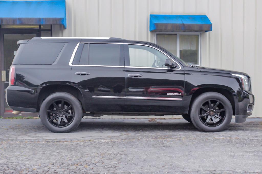 2015 GMC Yukon Denali photo 13