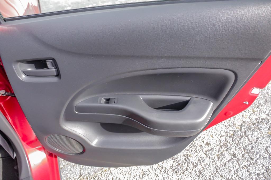 2021 Mitsubishi Mirage ES photo 24