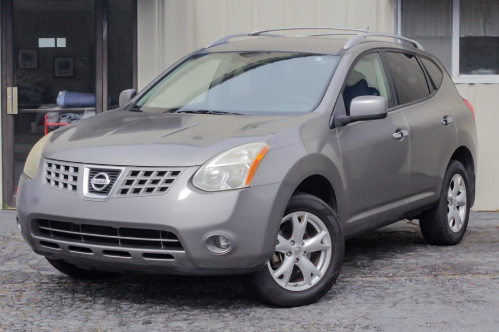 Nissan Rogue's photo