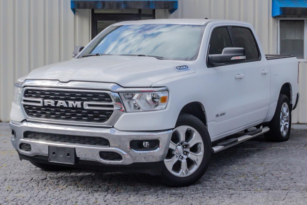 RAM Ram 1500 Pickup's photo