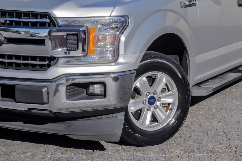 2018 Ford F-150 Lariat photo 2