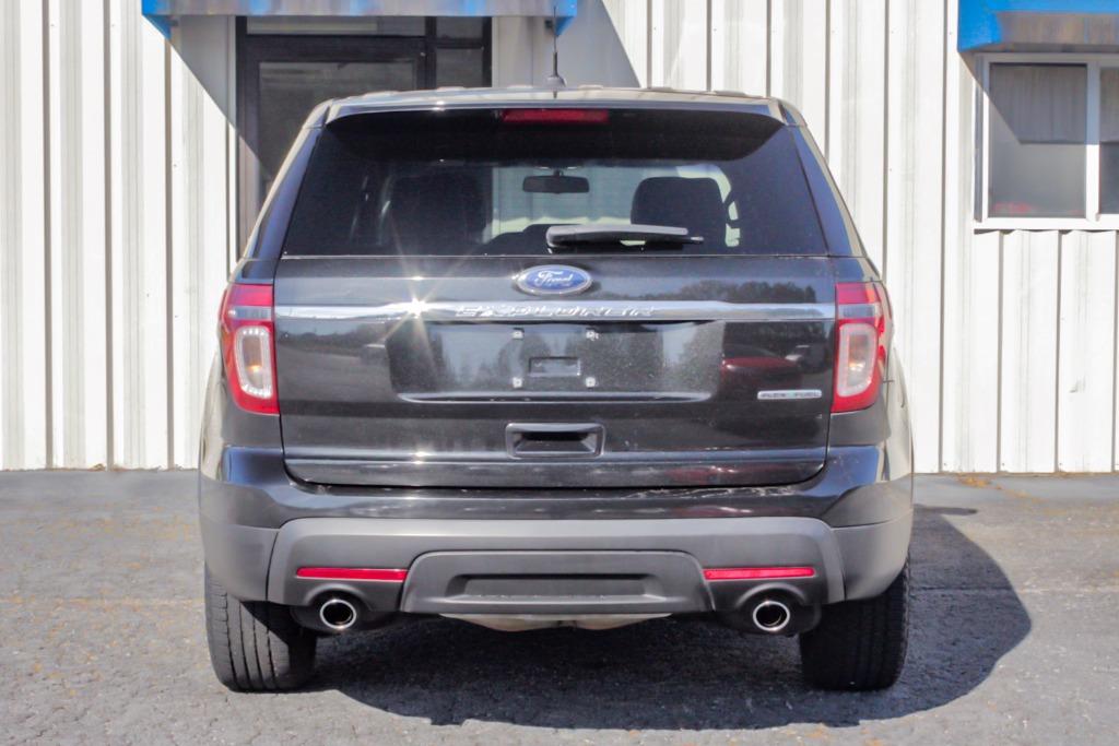 2014 Ford Explorer Base photo 23