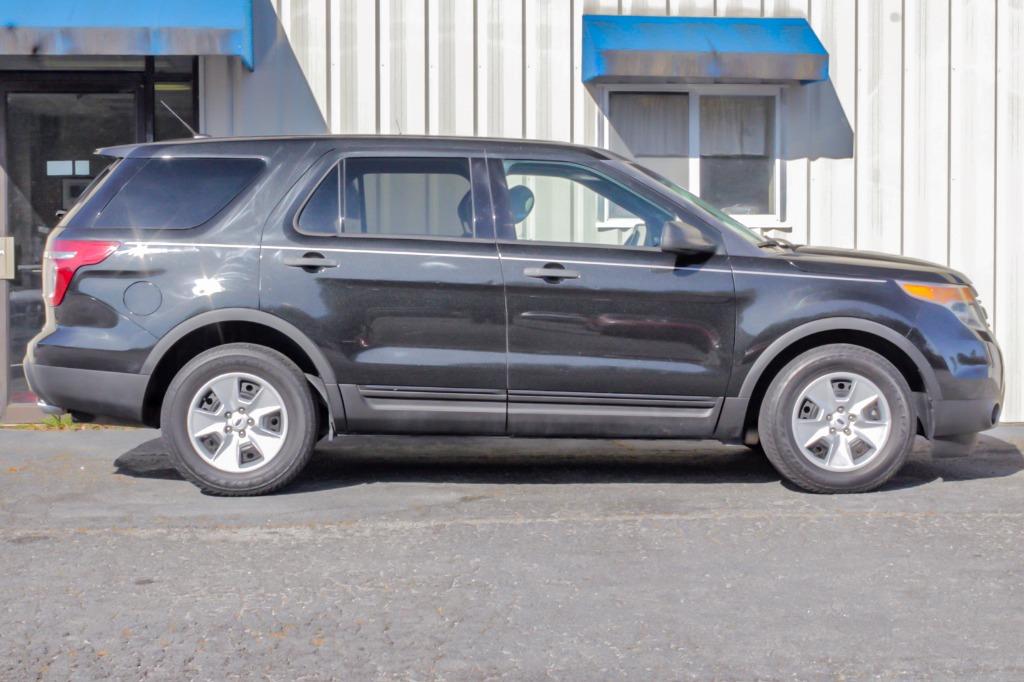 2014 Ford Explorer Base photo 25