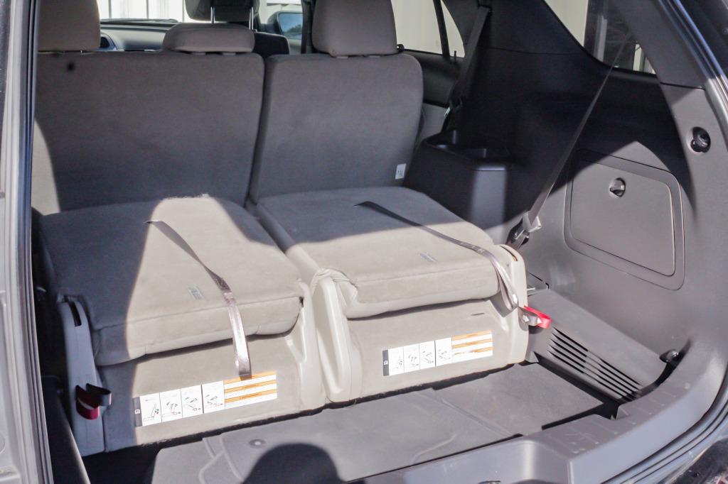 2014 Ford Explorer Base photo 5