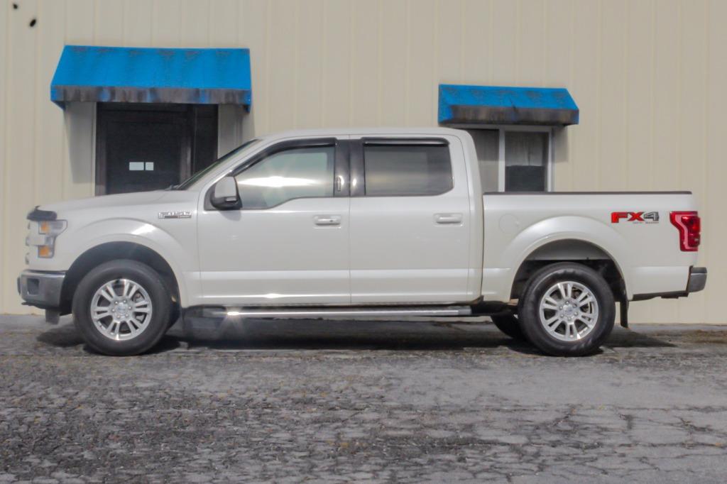 2015 Ford F-150 Lariat photo 7