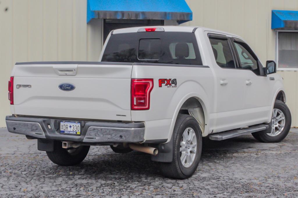 2015 Ford F-150 Lariat photo 11