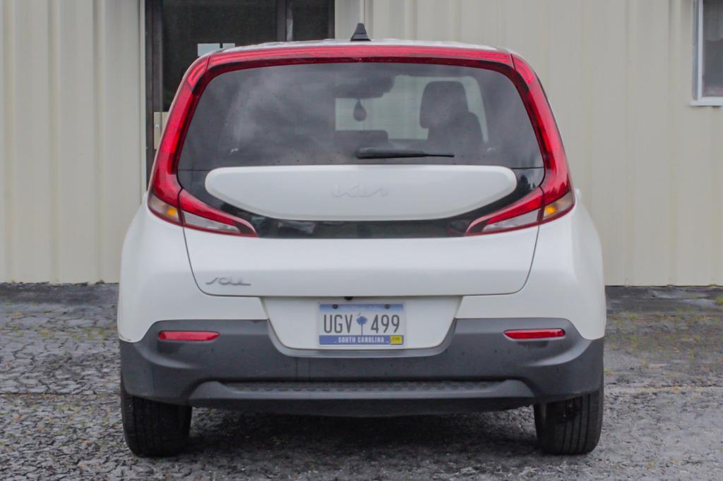 2022 Kia Soul LX photo 6