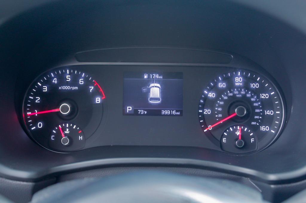 2022 Kia Soul LX photo 14