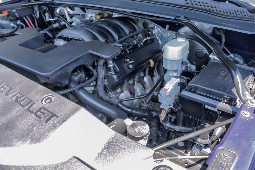 2018 Chevrolet Tahoe LT photo 23