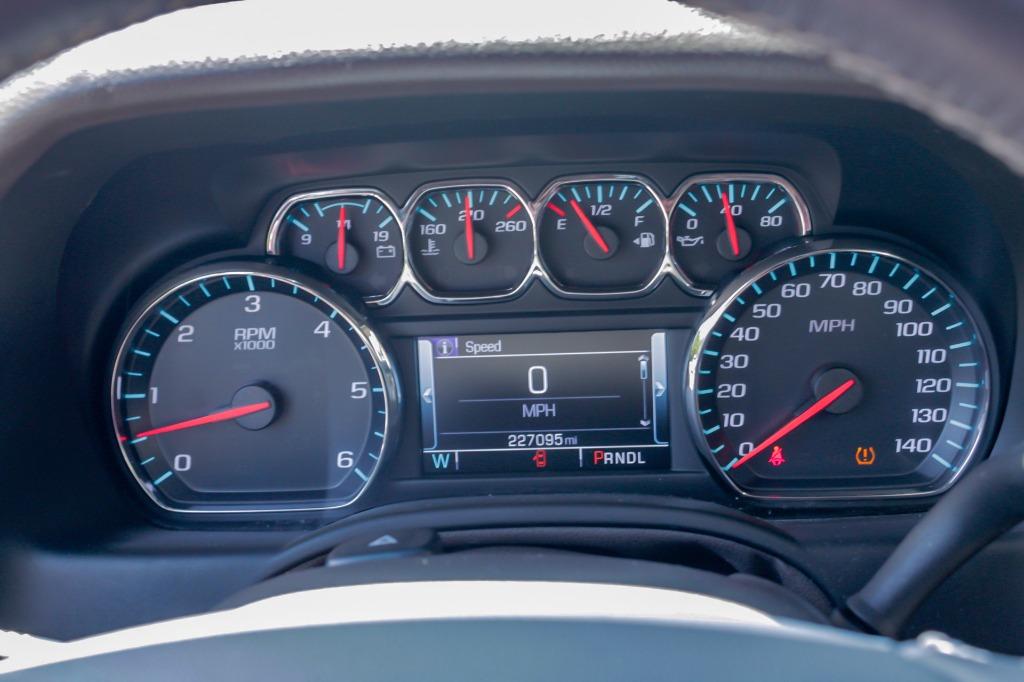 2018 Chevrolet Tahoe LT photo 8
