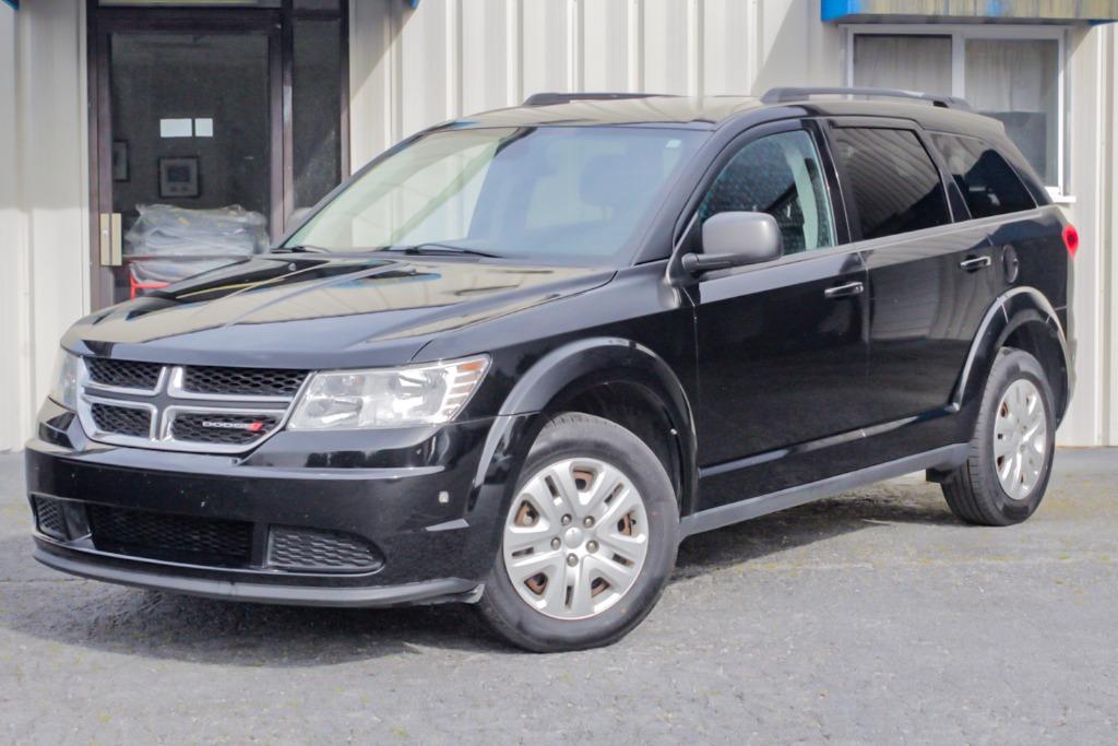 Dodge Journey's photo